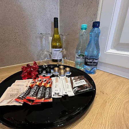 White Stone Premium-walbrzych Ksiaz Parter,6 Osob,parking * 바우브자이치