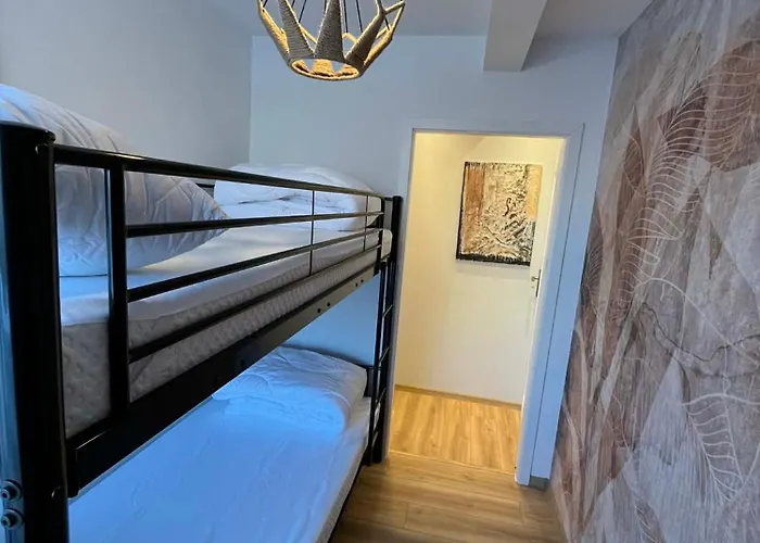 White Stone Premium-walbrzych Ksiaz Parter,6 Osob,parking * Walbrzych